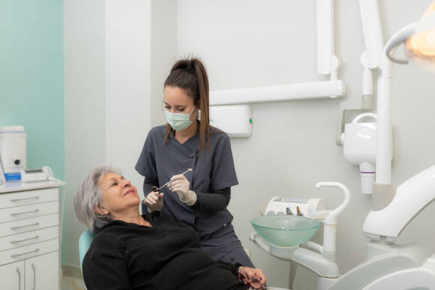 Best Emergency Treatment for Oral Infections in Parkwood, CA