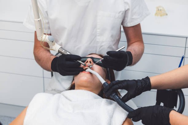 Best Broken or Chipped Tooth Repair in Parkwood, CA
